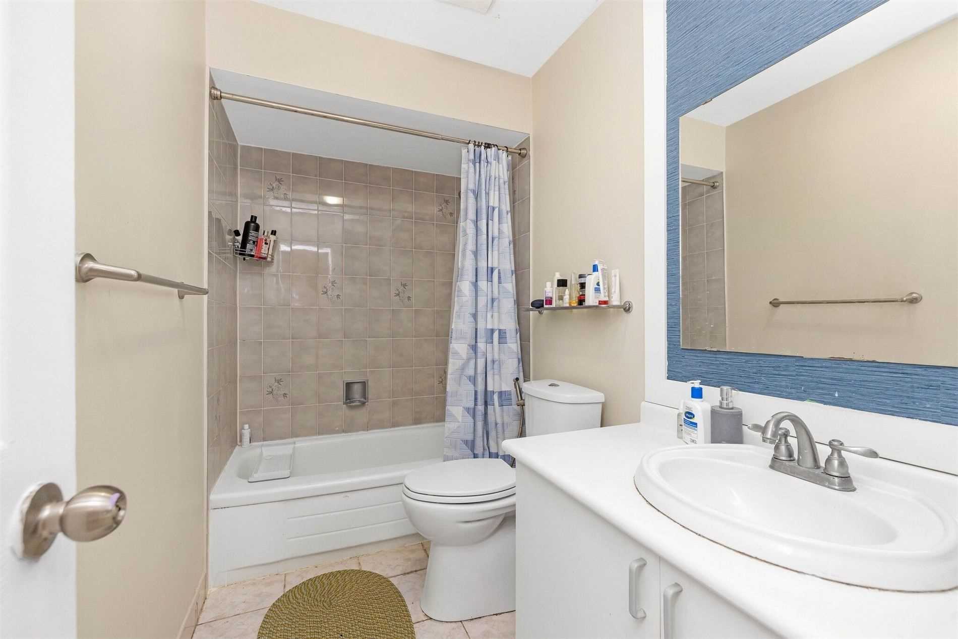 Listing W5852780 - Large Photo # 32