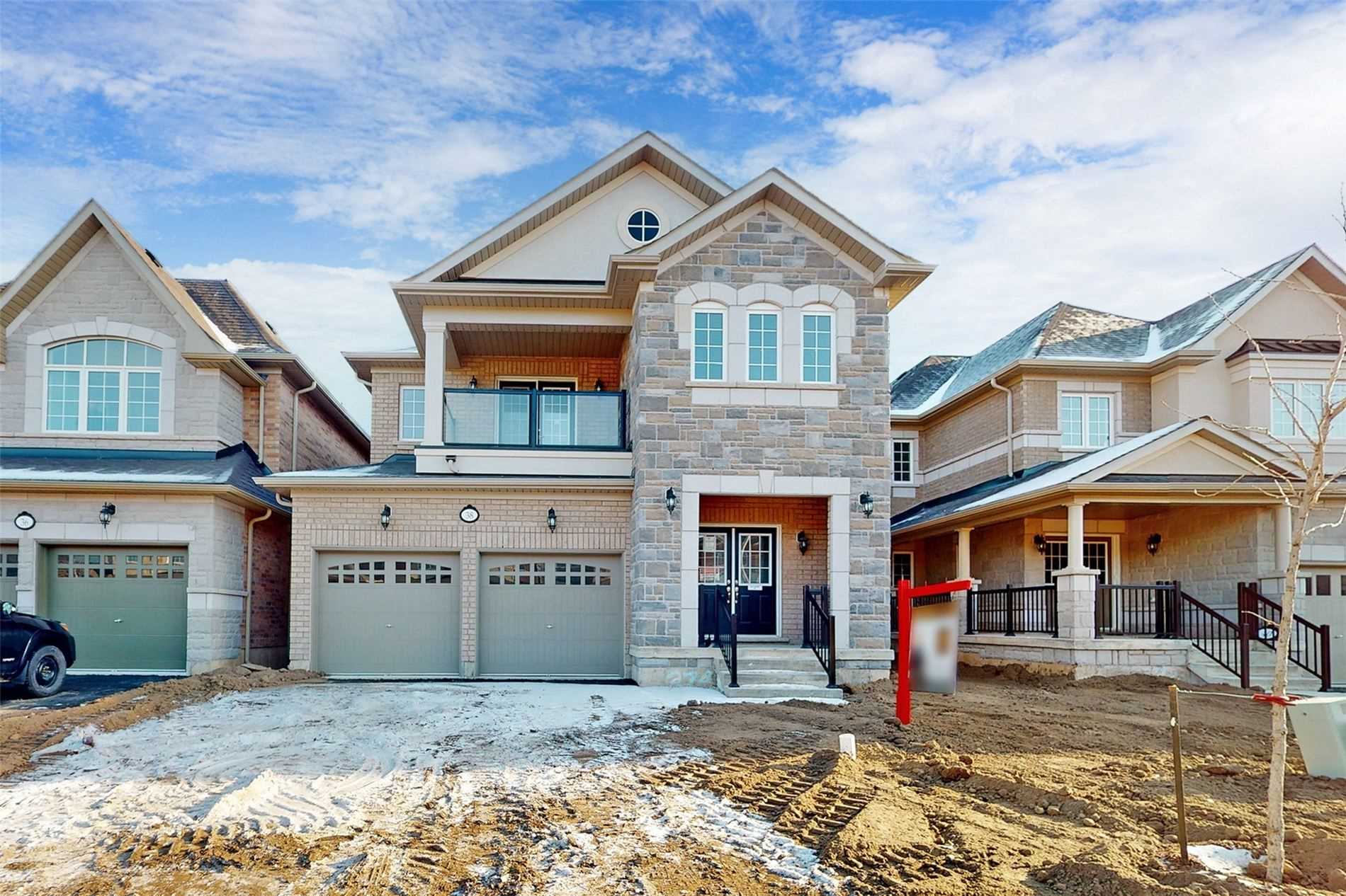 38 Rosewell Crescent