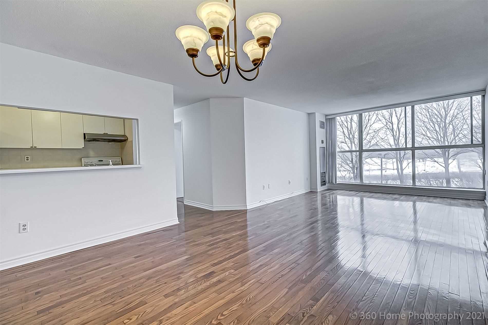 4185 Shipp Drive, #211