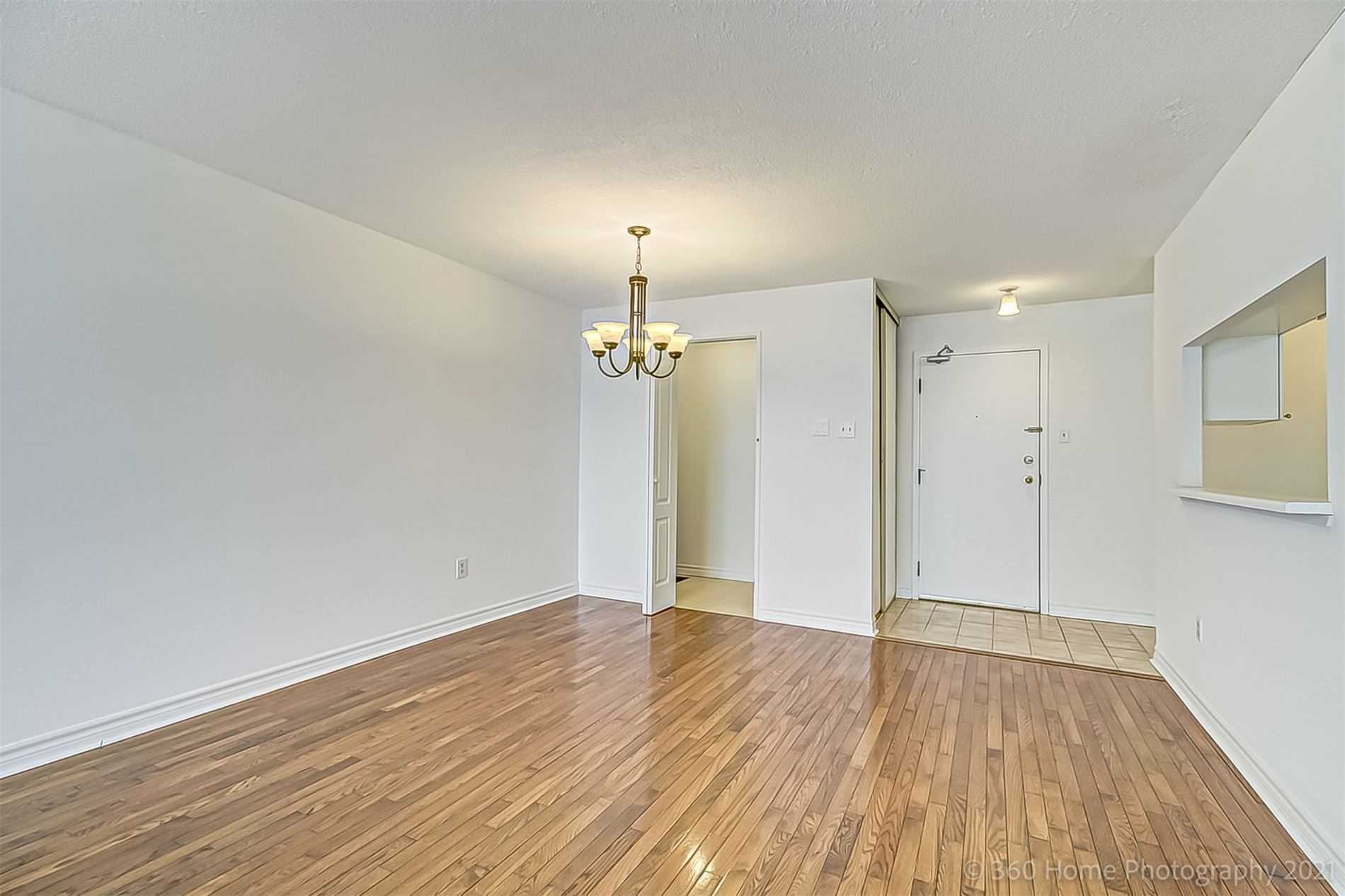 4185 Shipp Drive, #211