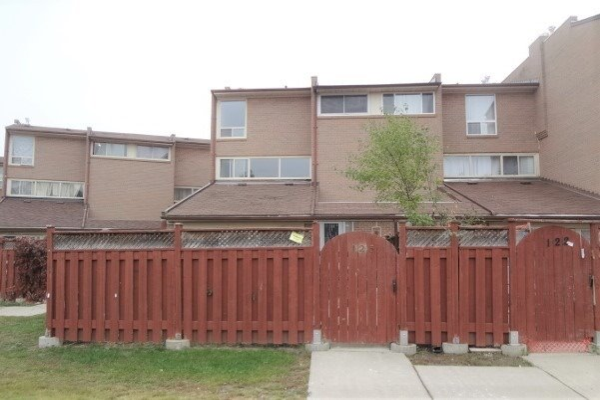 256 John Garland Blvd 256 John Garland Blvd