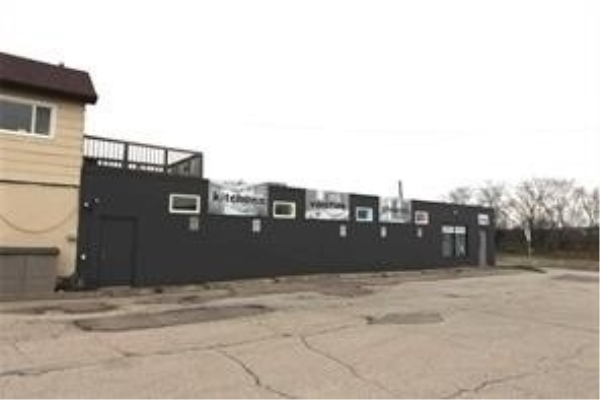 1376 Plains Rd E, Burlington