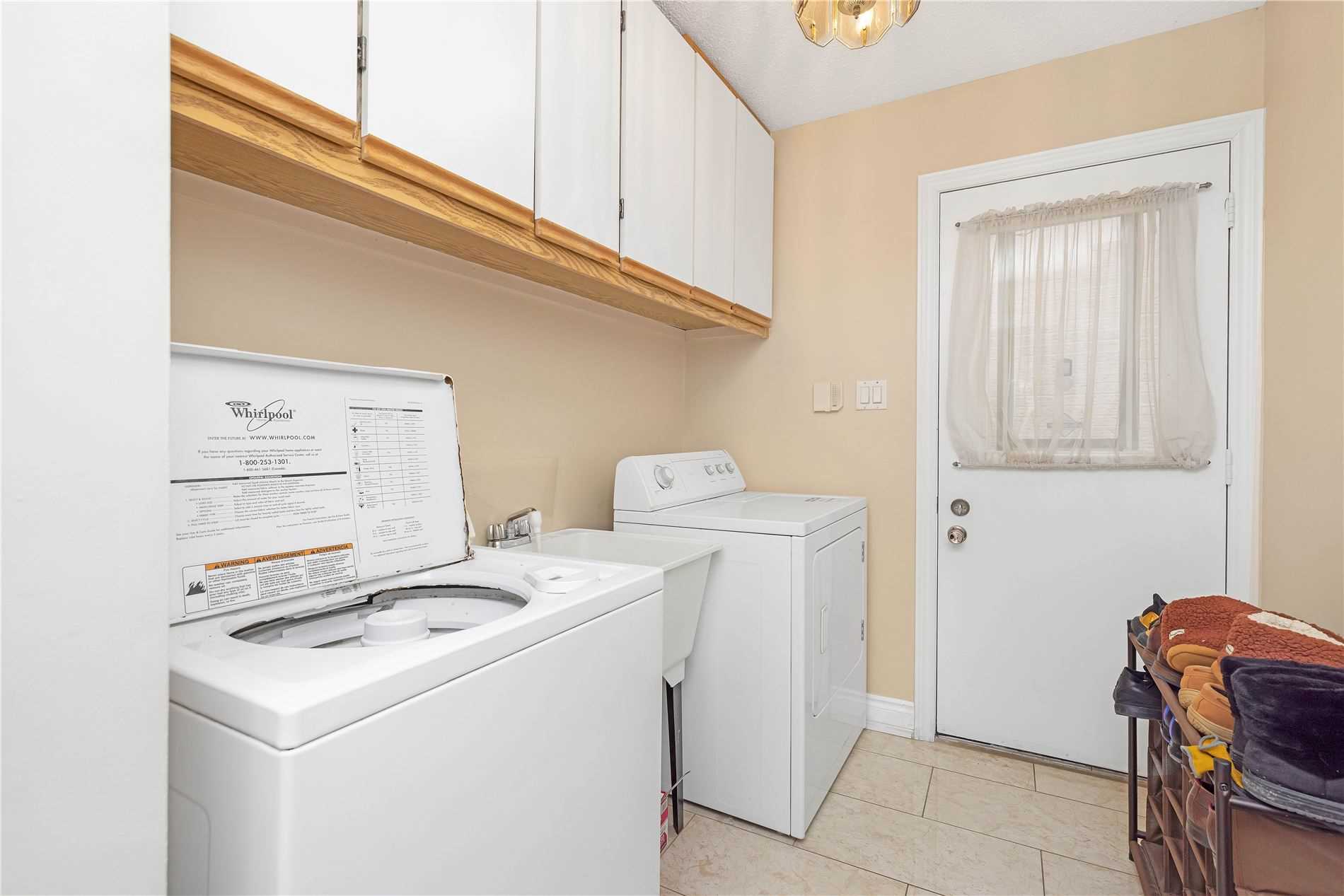 58 Schubert Cres