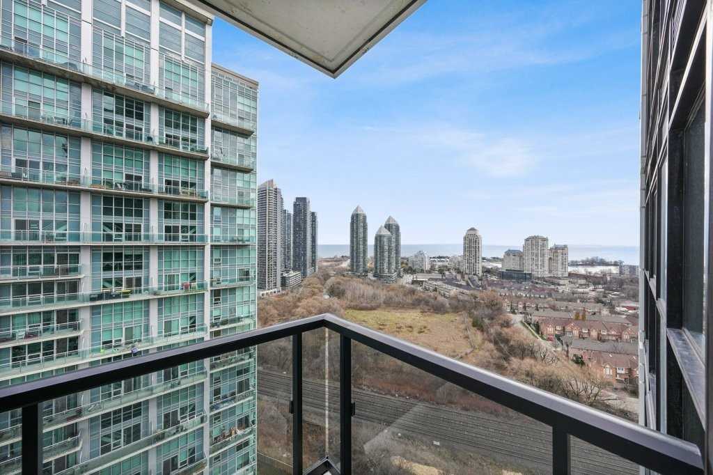 251 Manitoba St, #2103