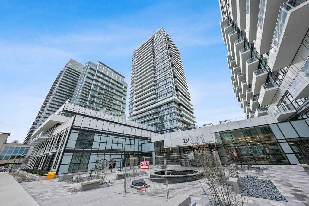 251 Manitoba St, #2103