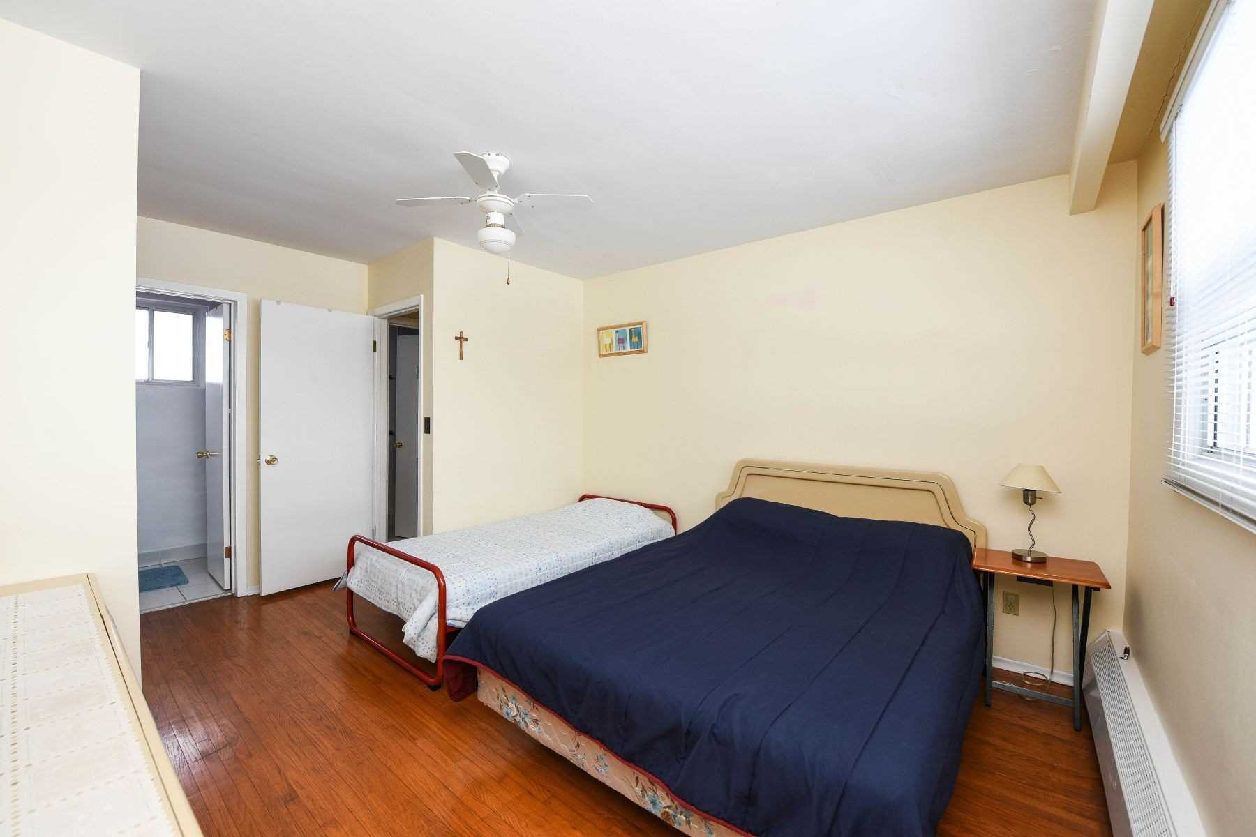 Listing W5854752 - Large Photo # 14