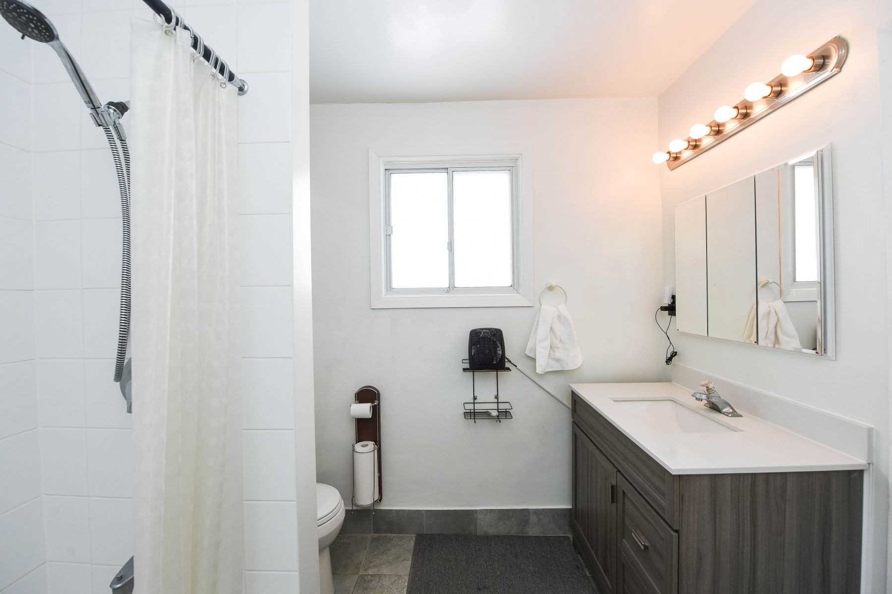 Listing W5854752 - Large Photo # 17