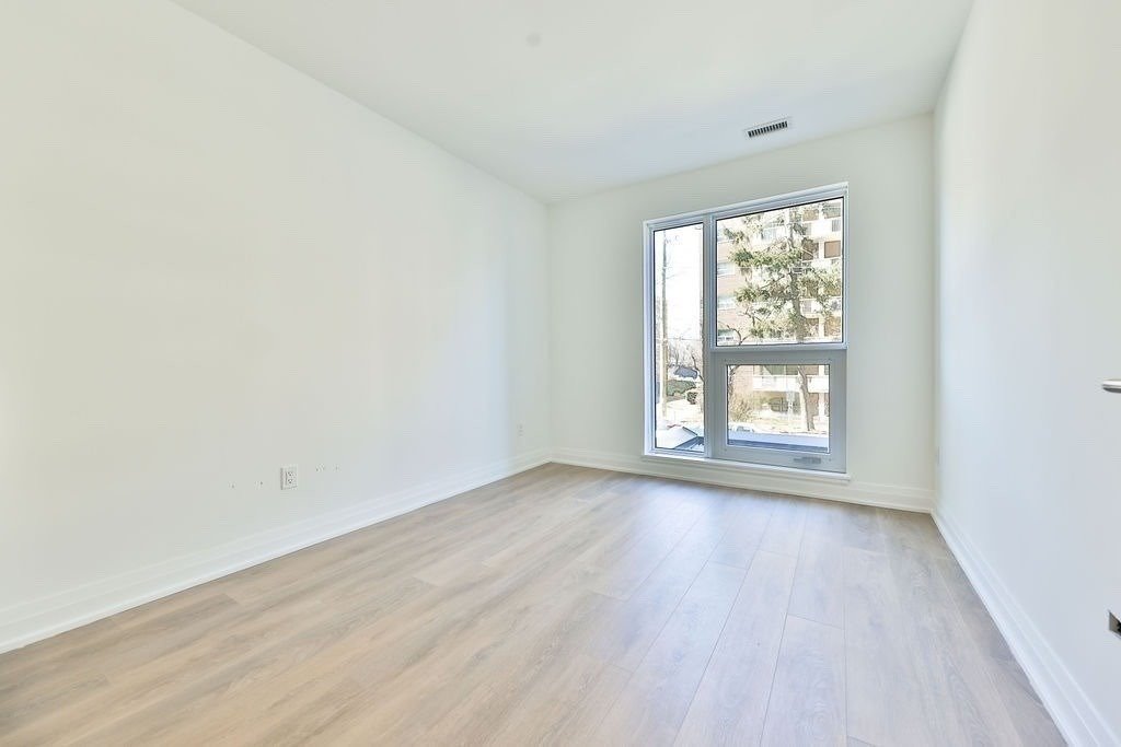 Listing W5855655 - Large Photo # 29