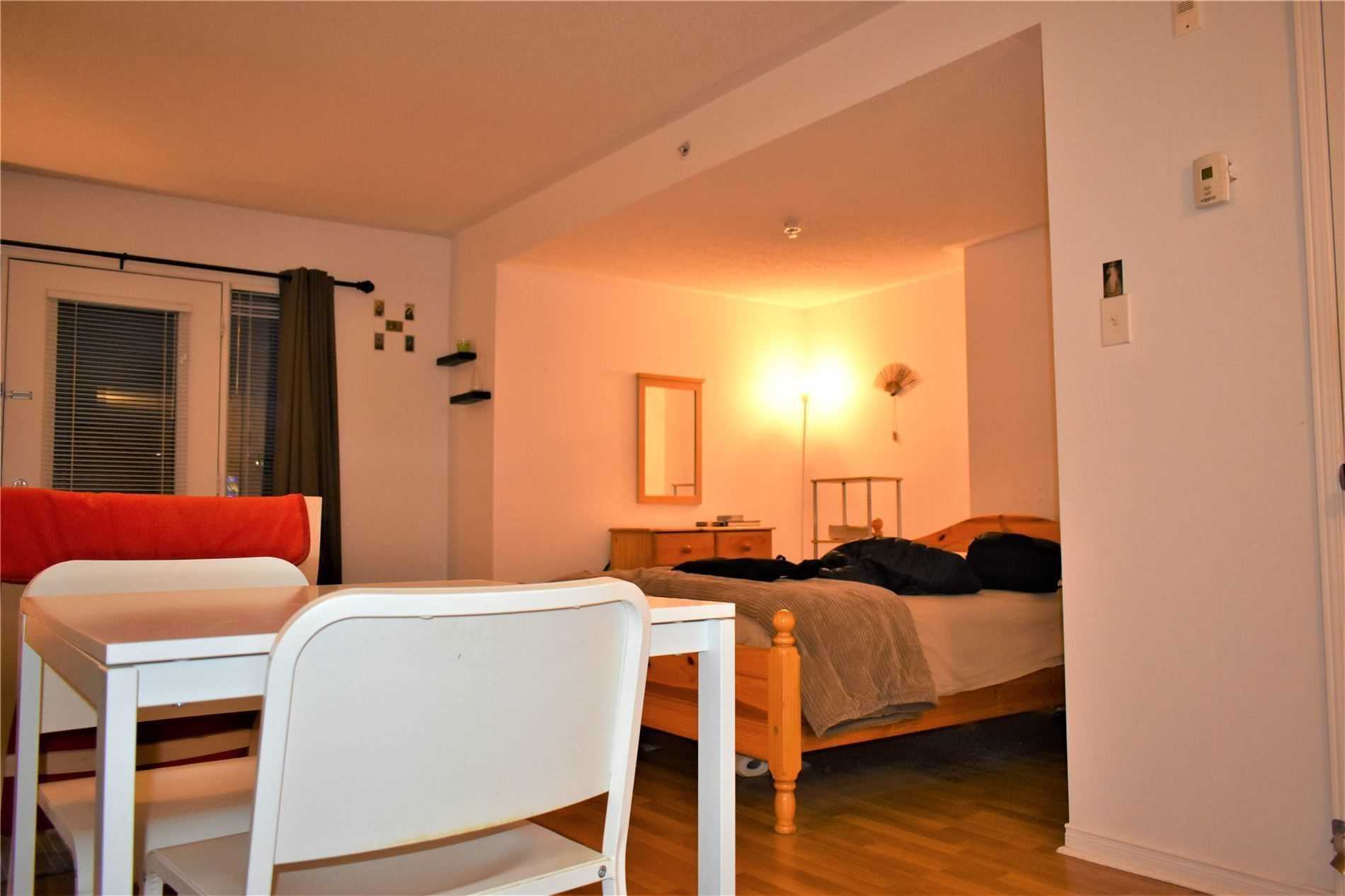 Listing W5855959 - Large Photo # 6
