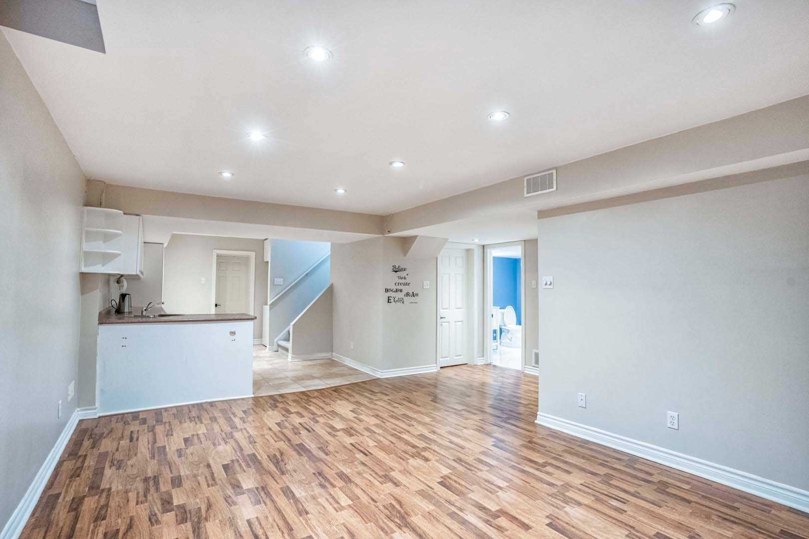 3 Sailwind Rd
