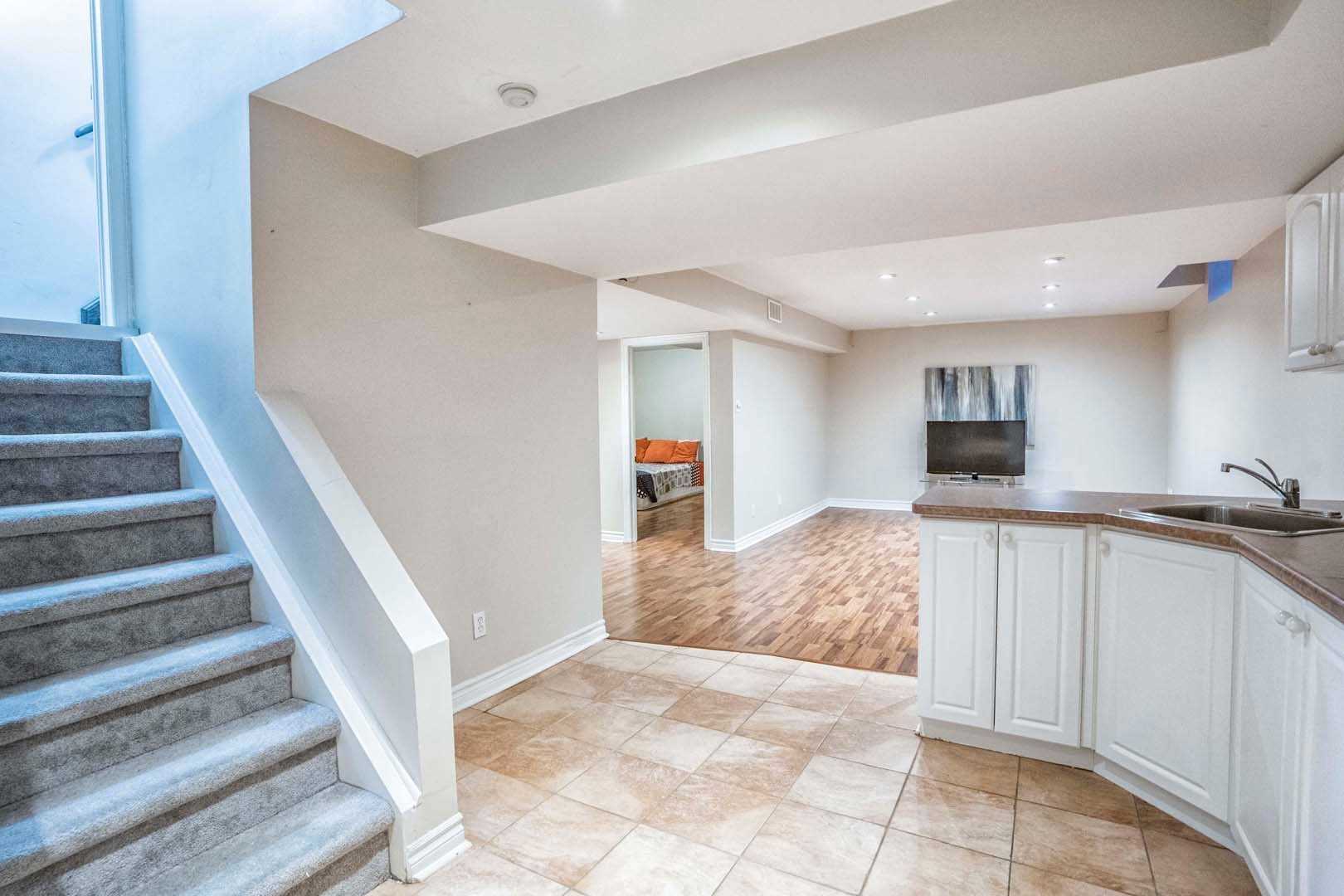 3 Sailwind Rd