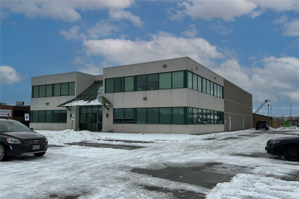135 Commercial Rd, Caledon