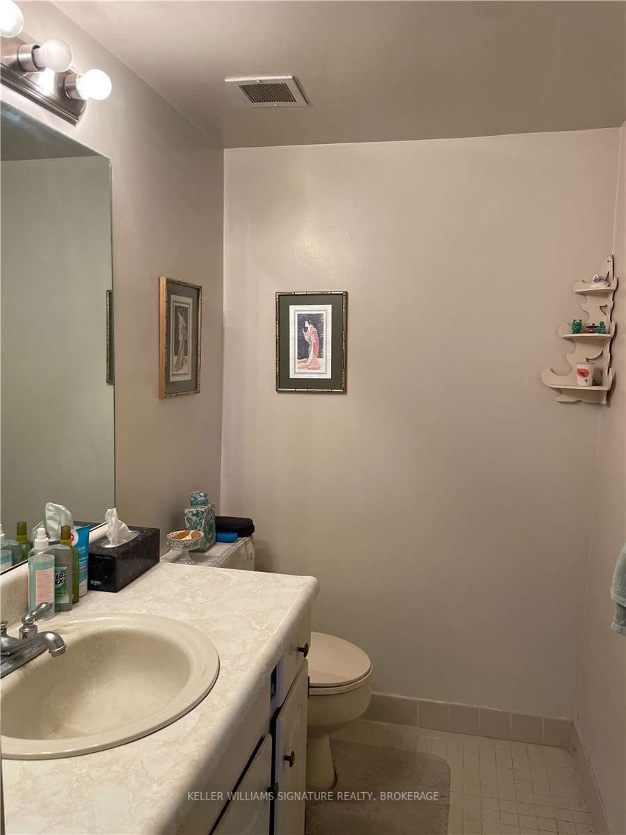Listing W5857334 - Large Photo # 12