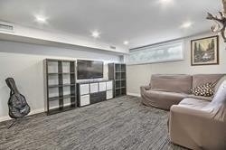 2 Cabot Crt