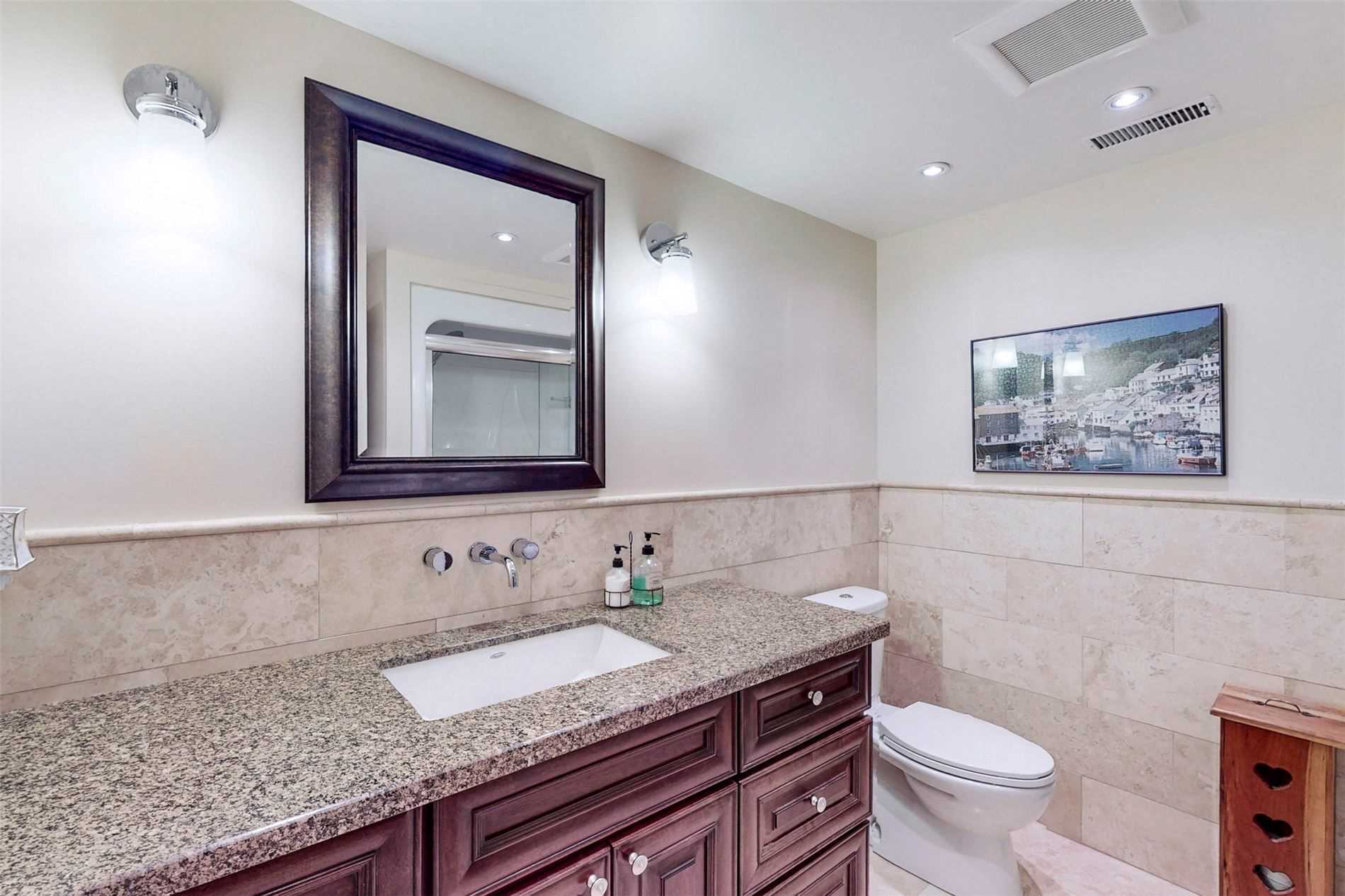 Listing W5857860 - Large Photo # 25