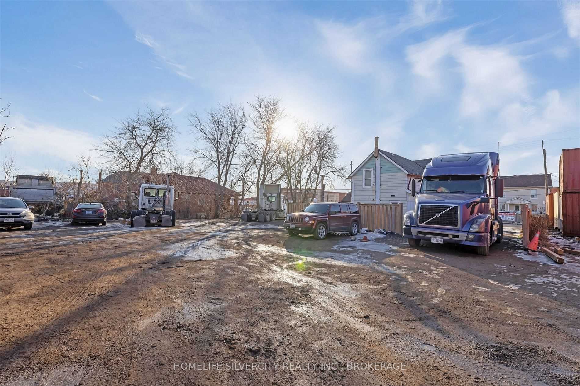 Listing W5857914 - Large Photo # 25