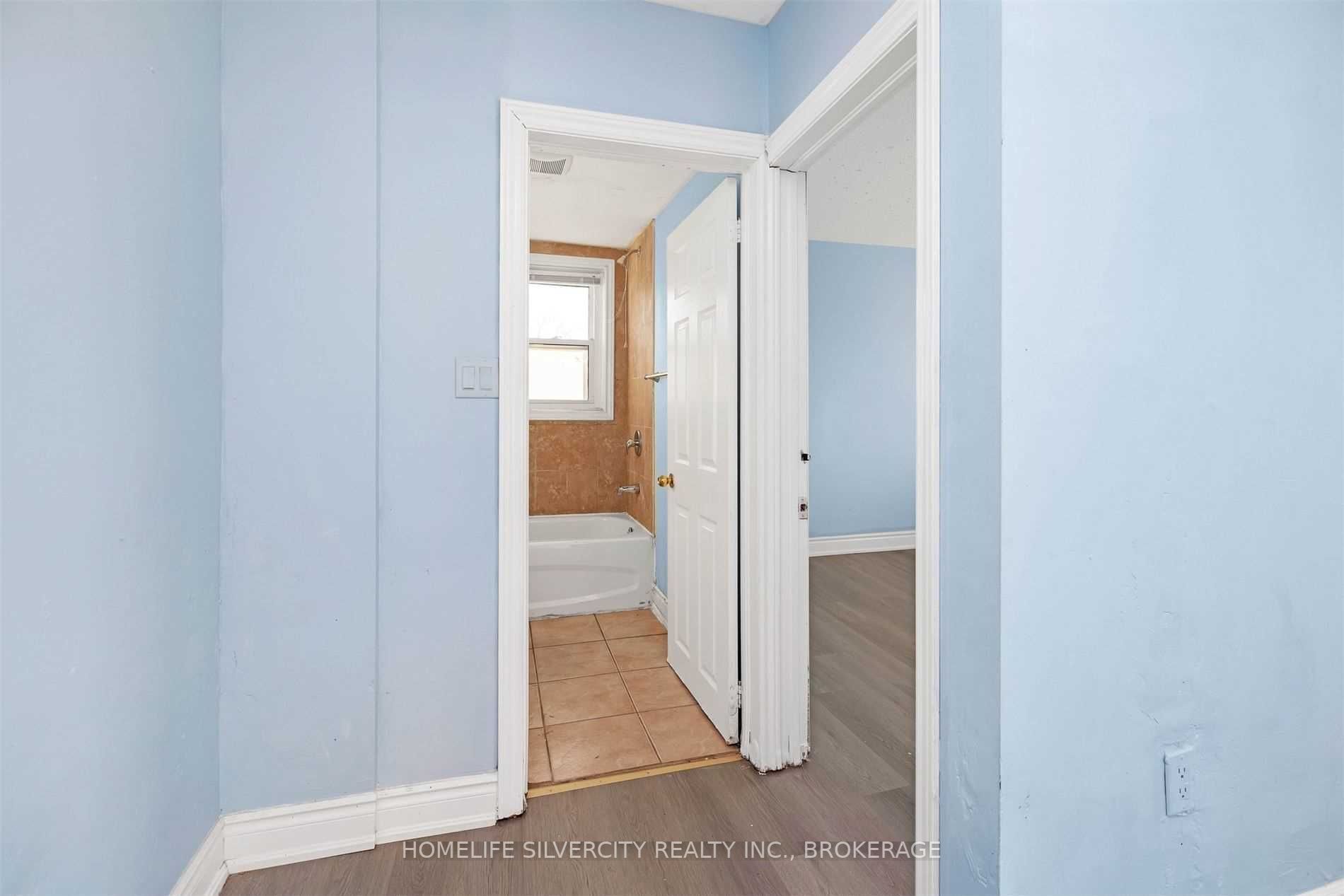 Listing W5857914 - Large Photo # 10