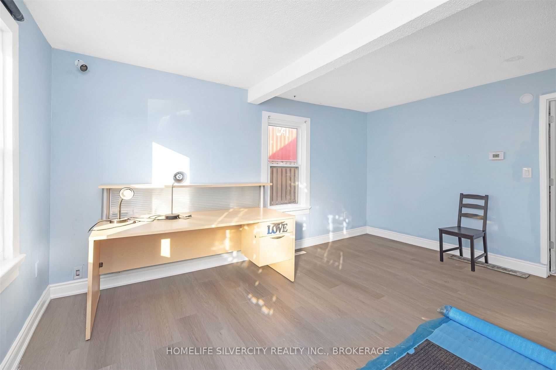 Listing W5857914 - Large Photo # 9