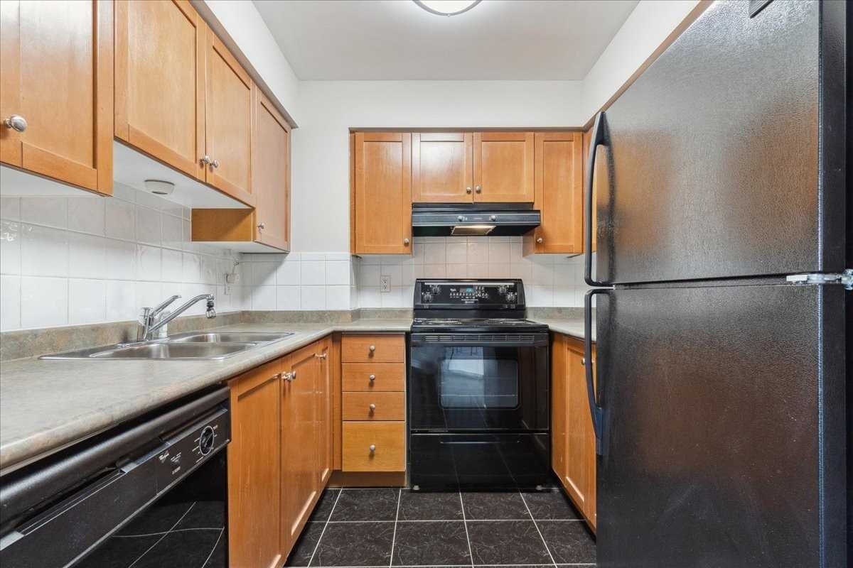 Listing W5857959 - Large Photo # 12