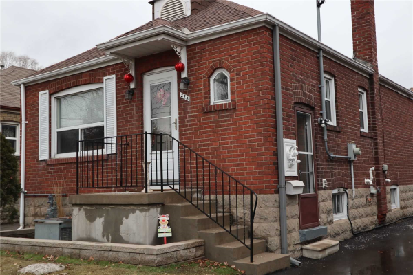 226 Church St, Toronto
