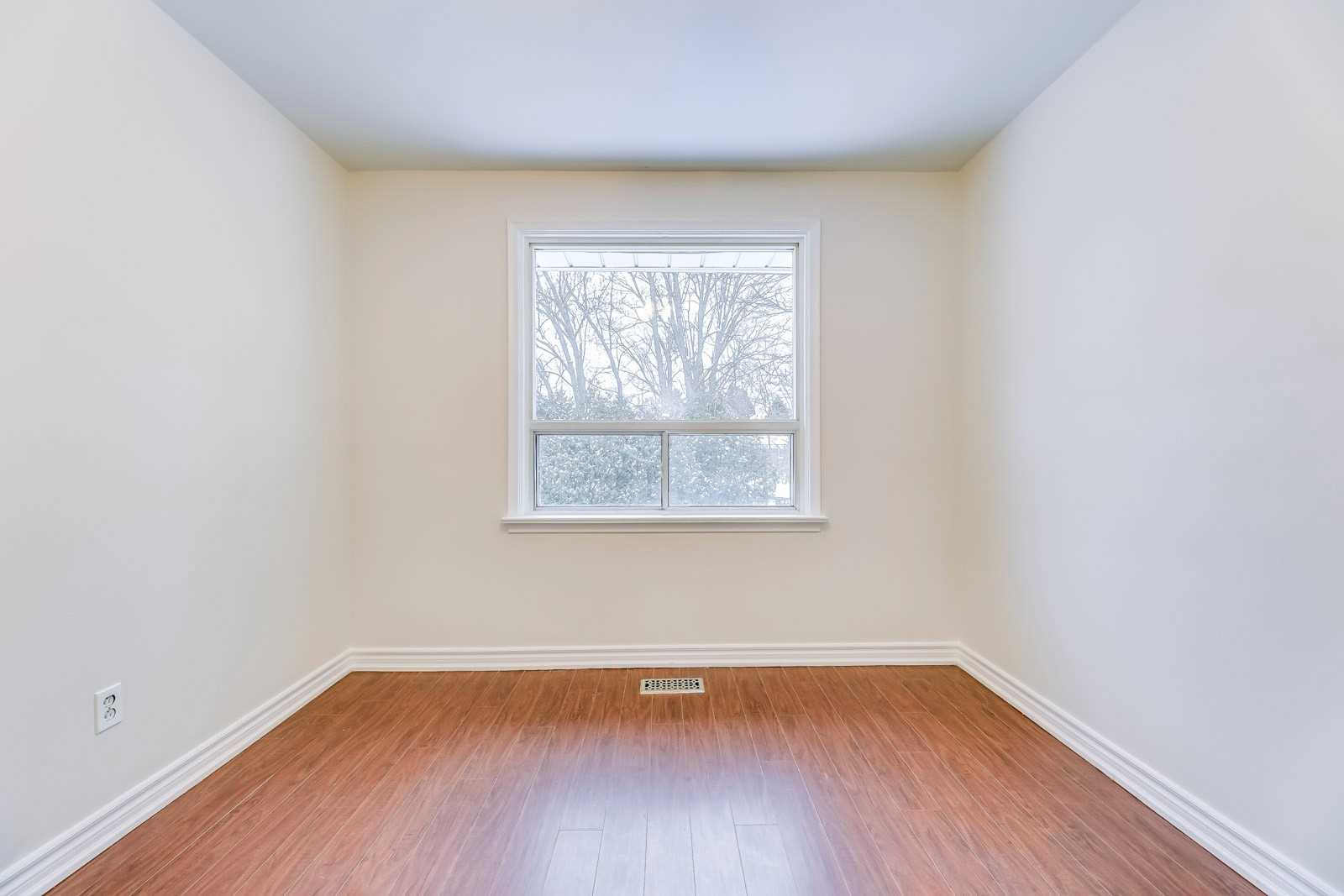Listing W5858422 - Large Photo # 18