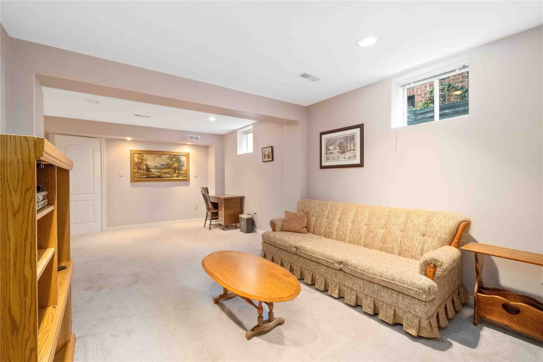 74 Pinebrook Circle