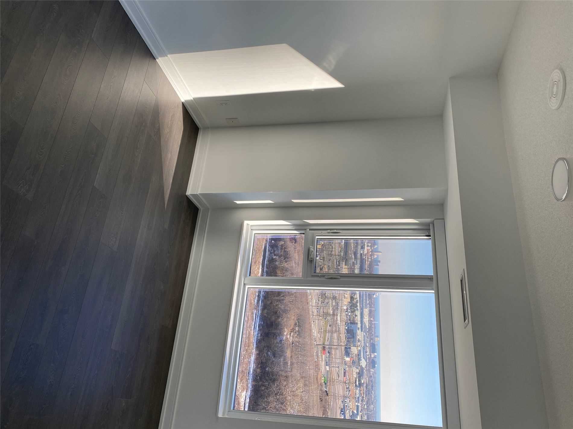 30 Samuel Wood Way, #1408