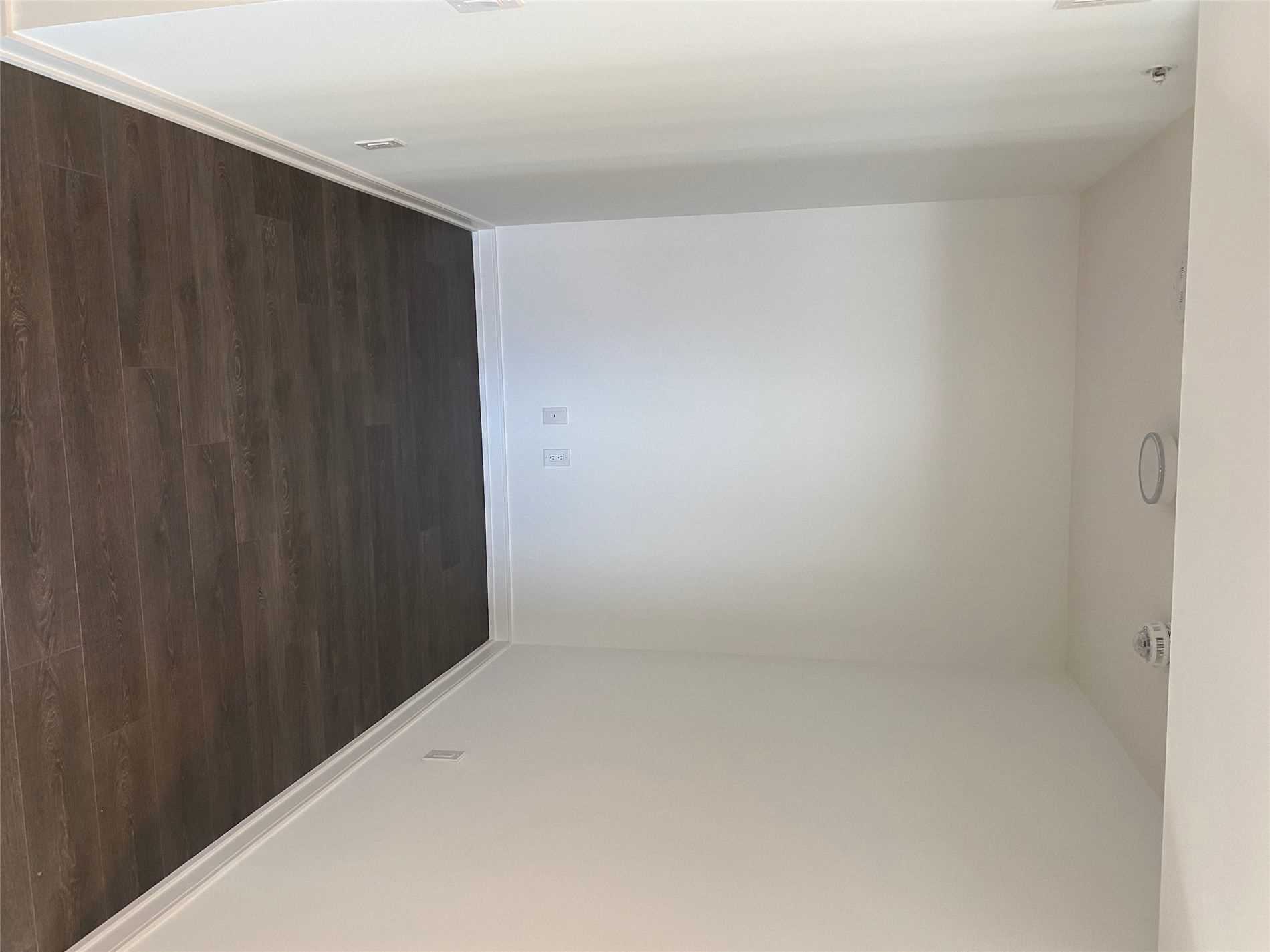30 Samuel Wood Way, #1408