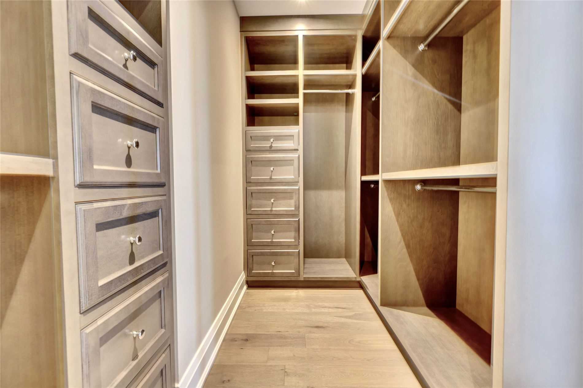 10 Maple Grove Dr, #8