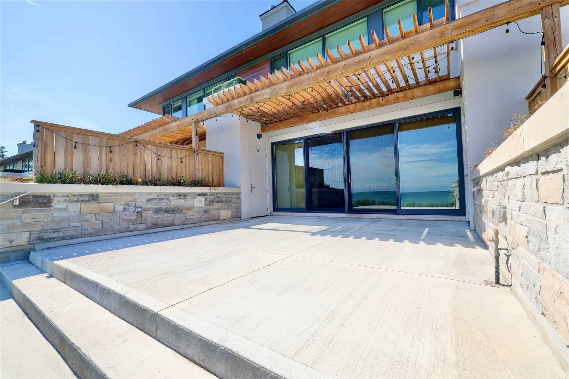 10 Maple Grove Dr, #8