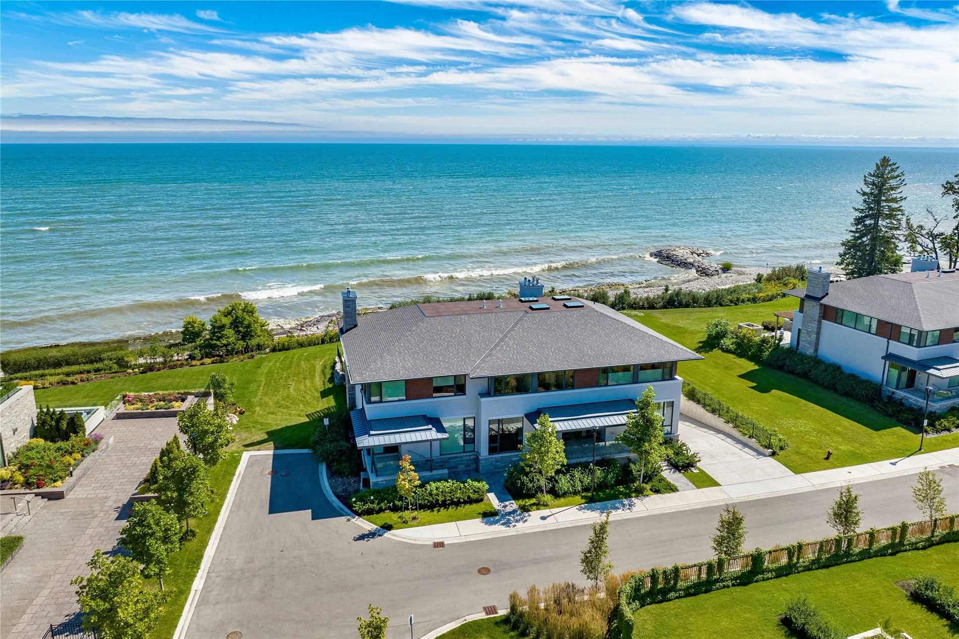 10 Maple Grove Dr, #8