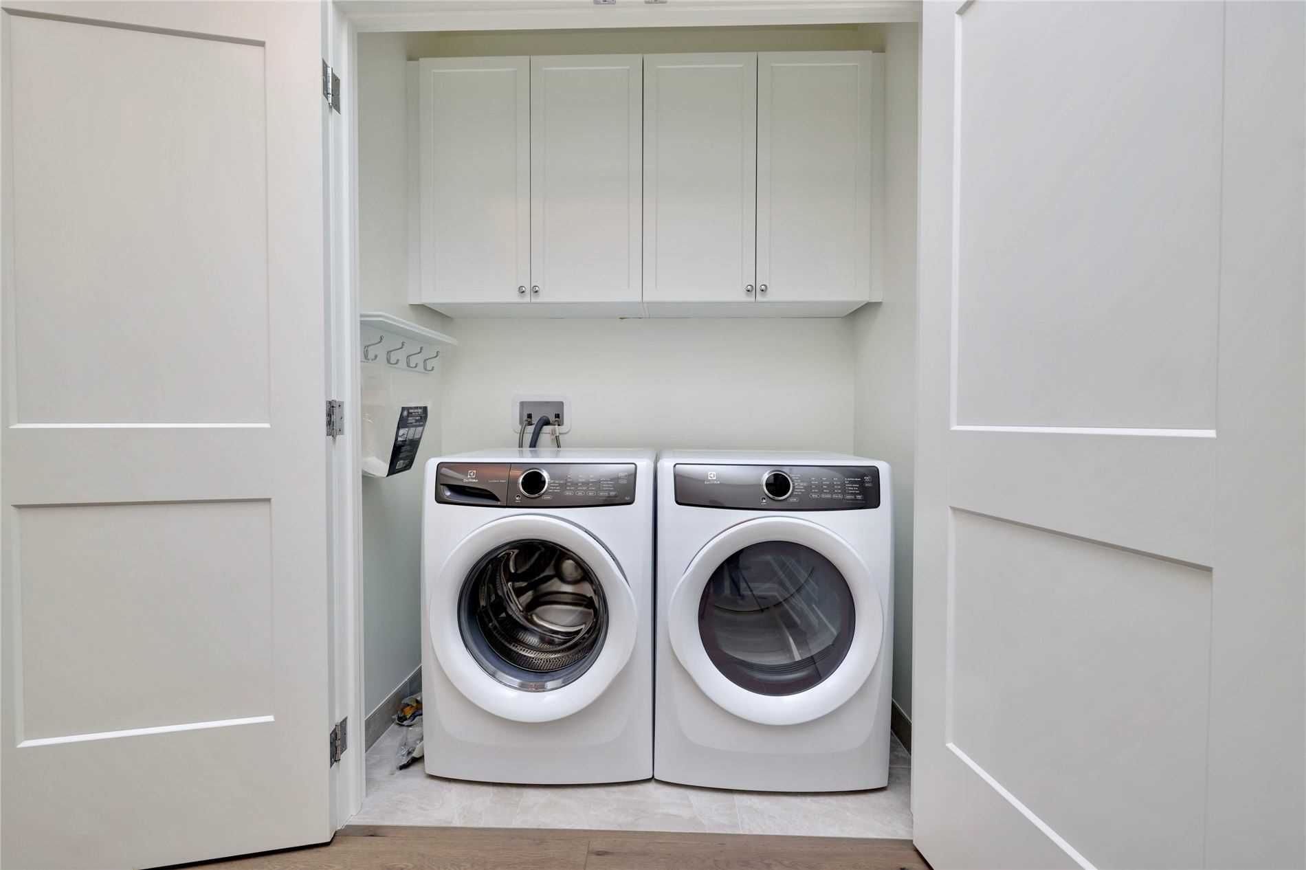 10 Maple Grove Dr, #8