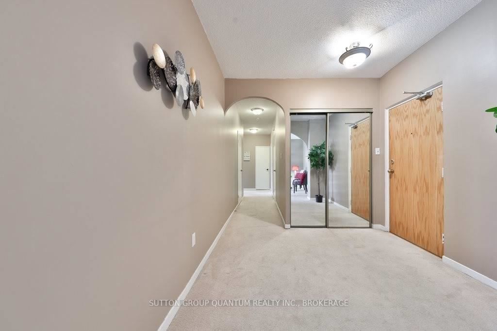Listing W5858951 - Large Photo # 19