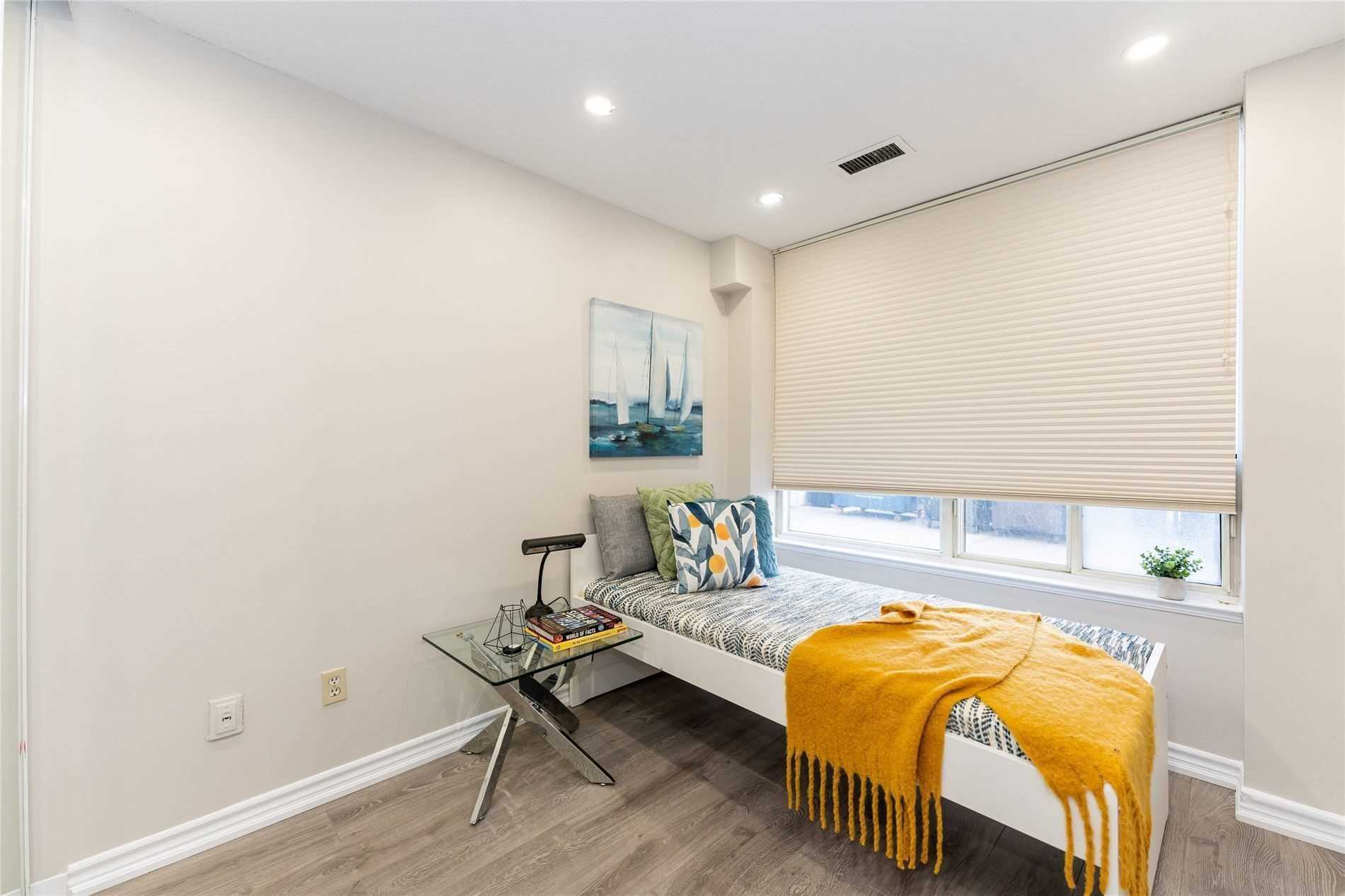 400 Webb Drive, #101