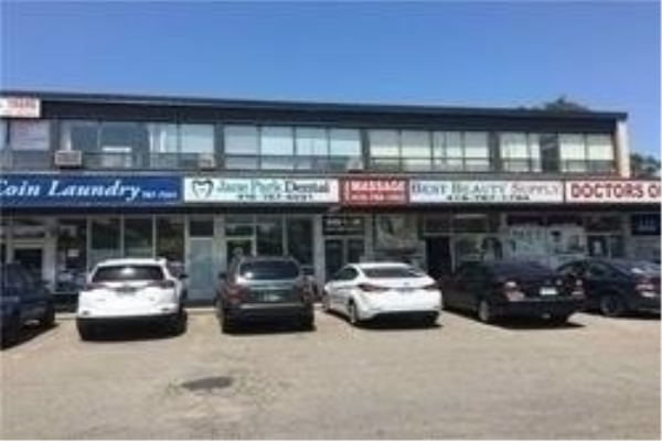 881 Jane St, Toronto