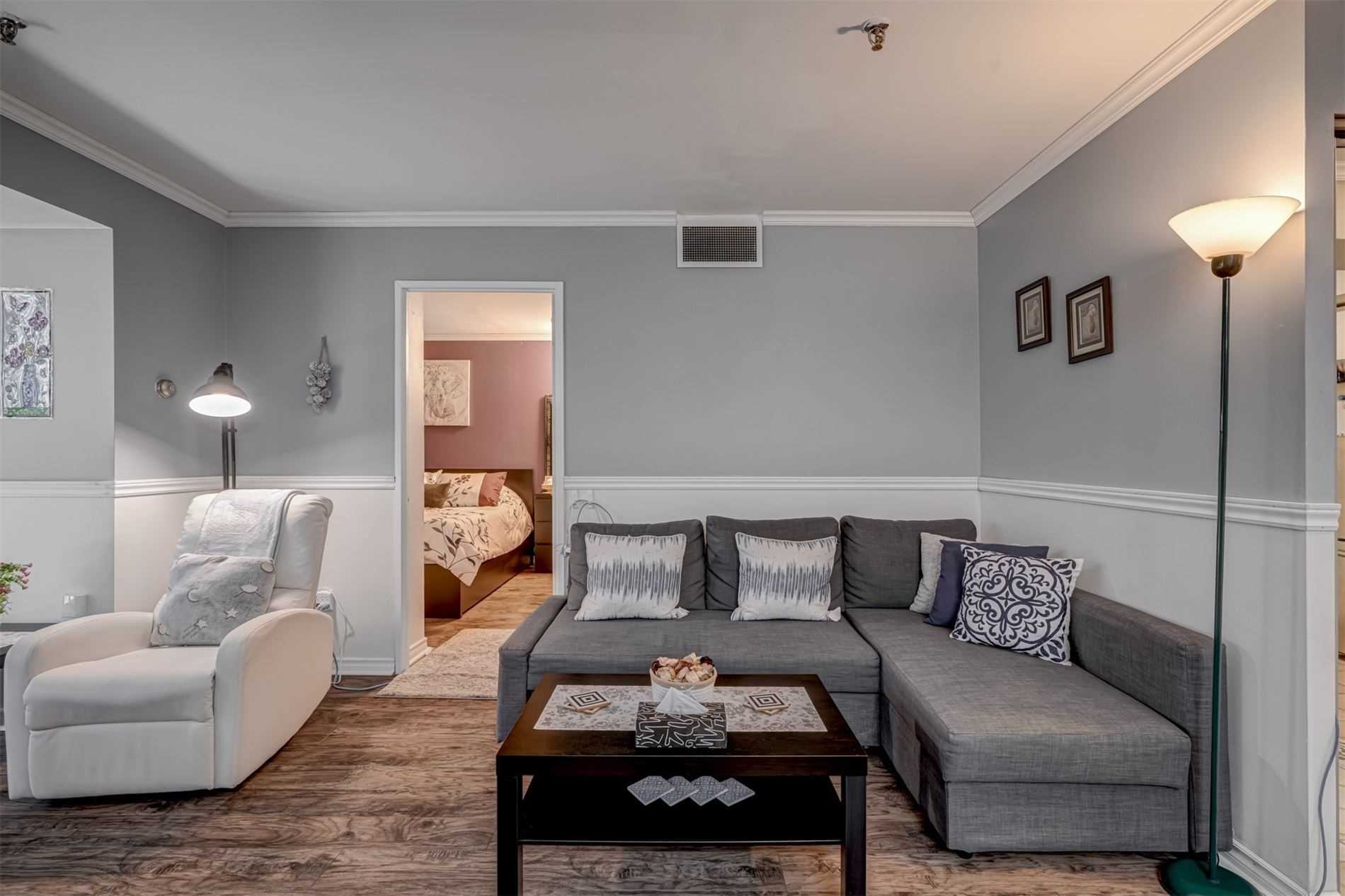 Listing W5859383 - Large Photo # 7