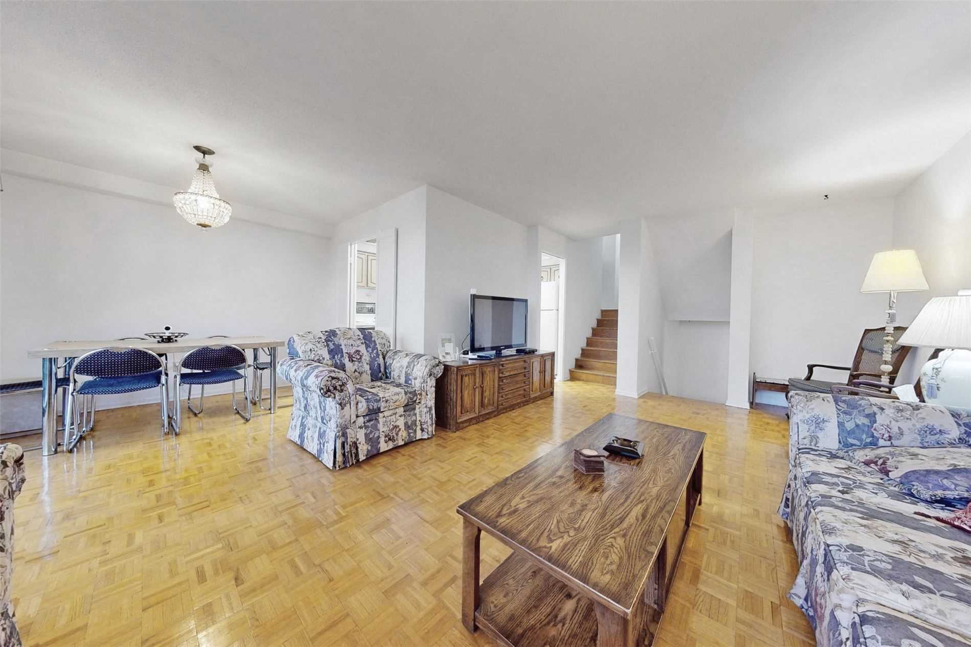 11 Wincott Dr, #1806