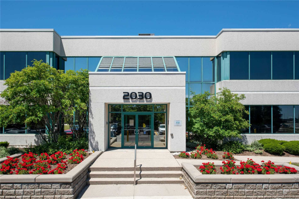 2030 Bristol Circ, Oakville