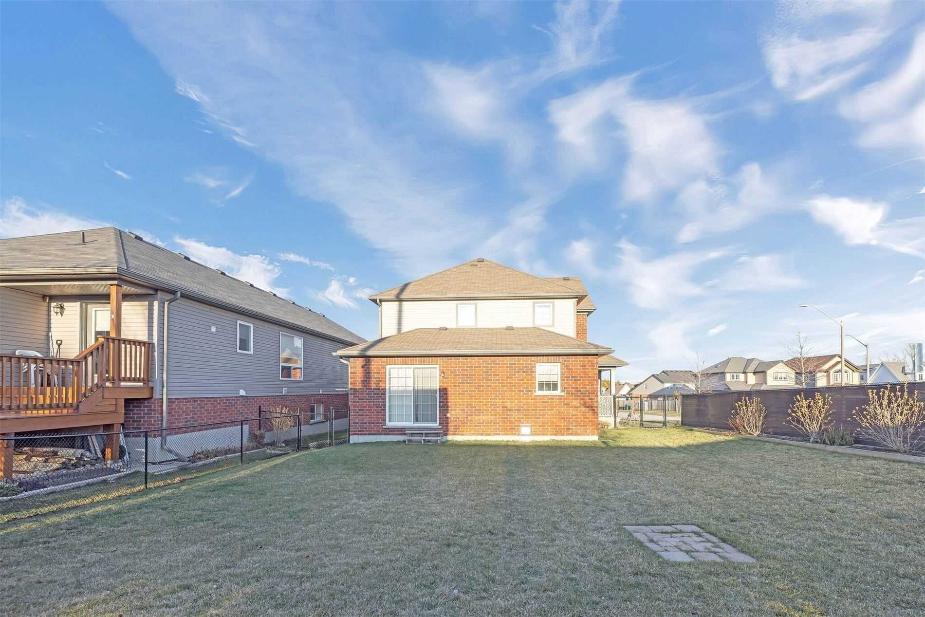 1 England Ave