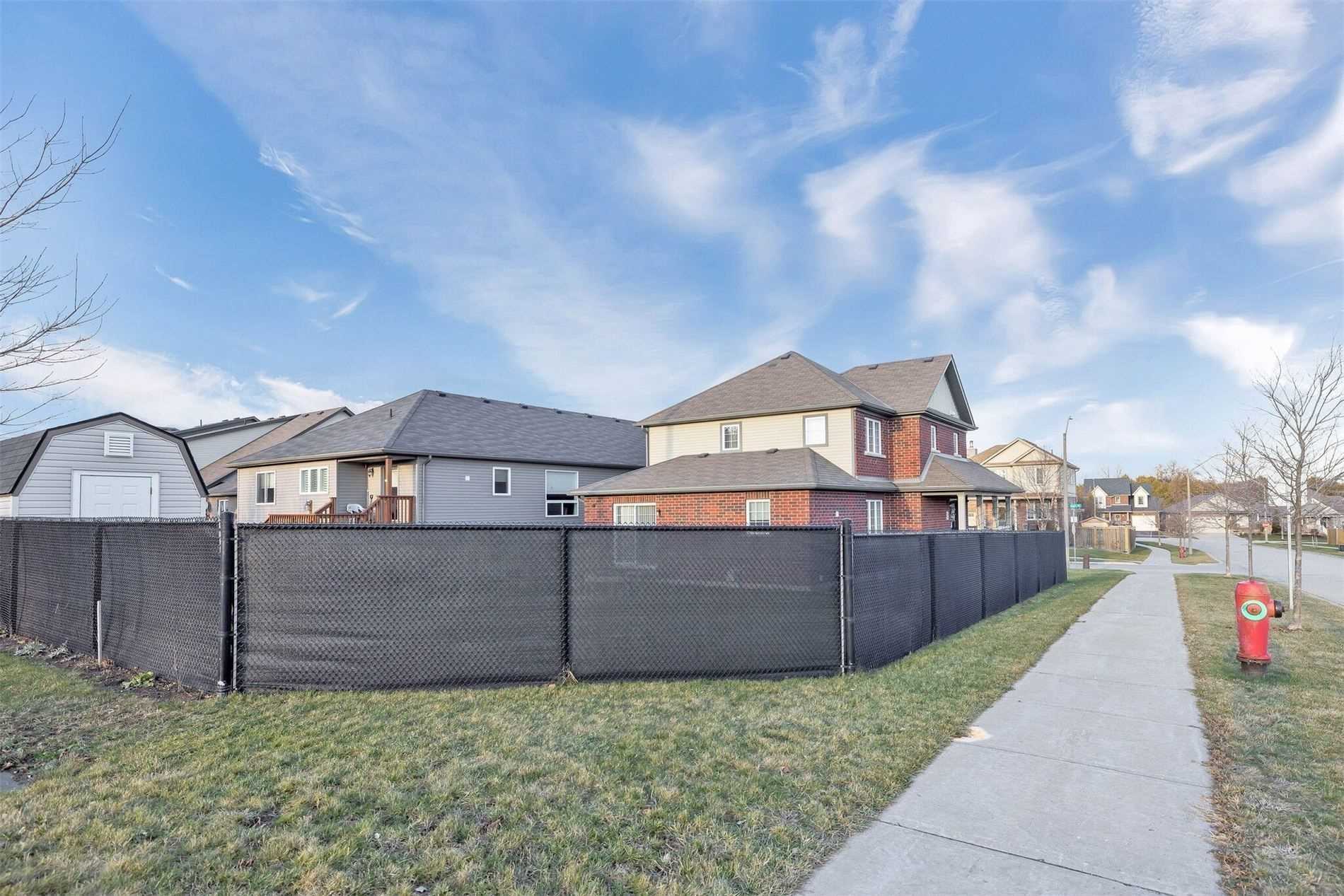 1 England Ave