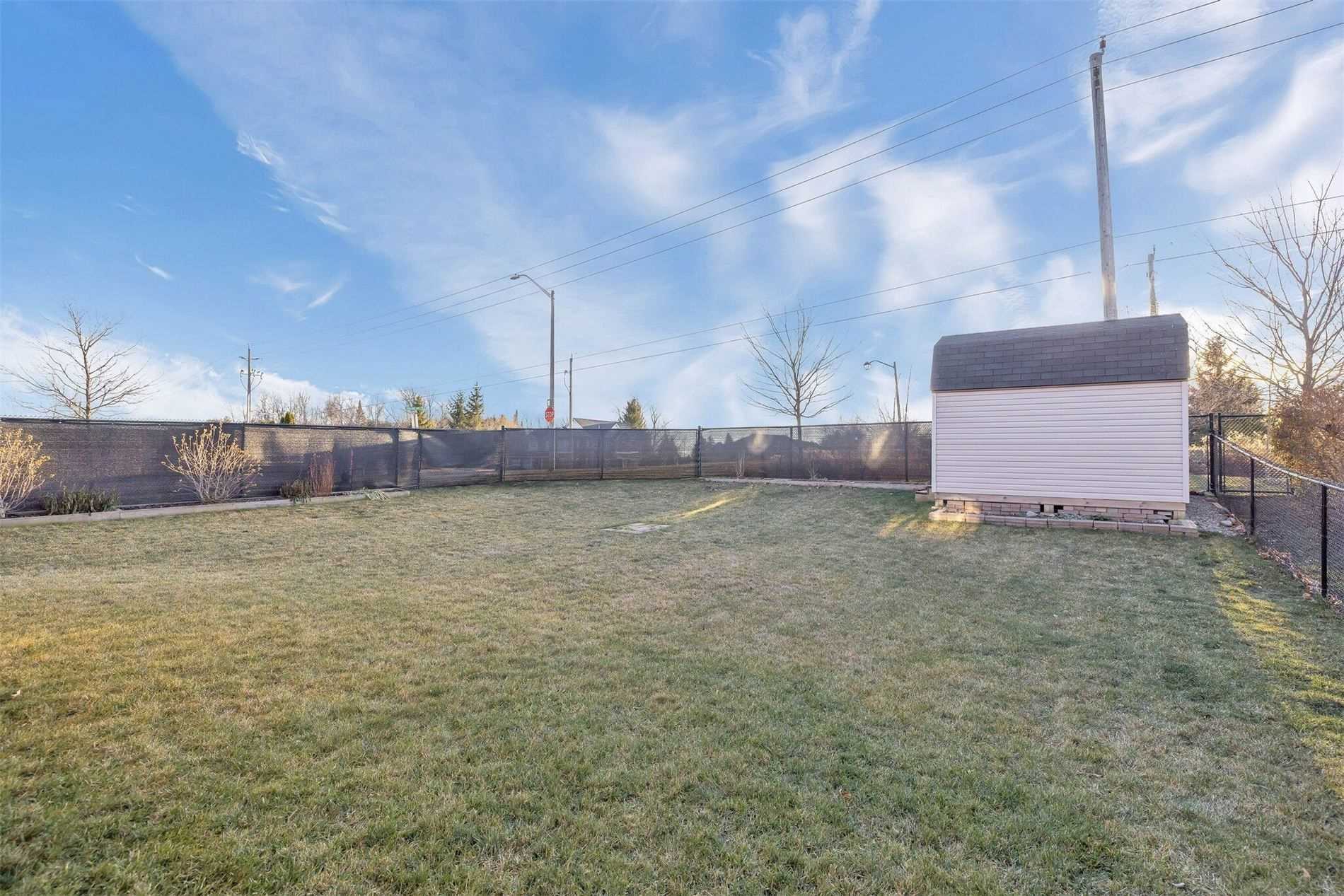 1 England Ave