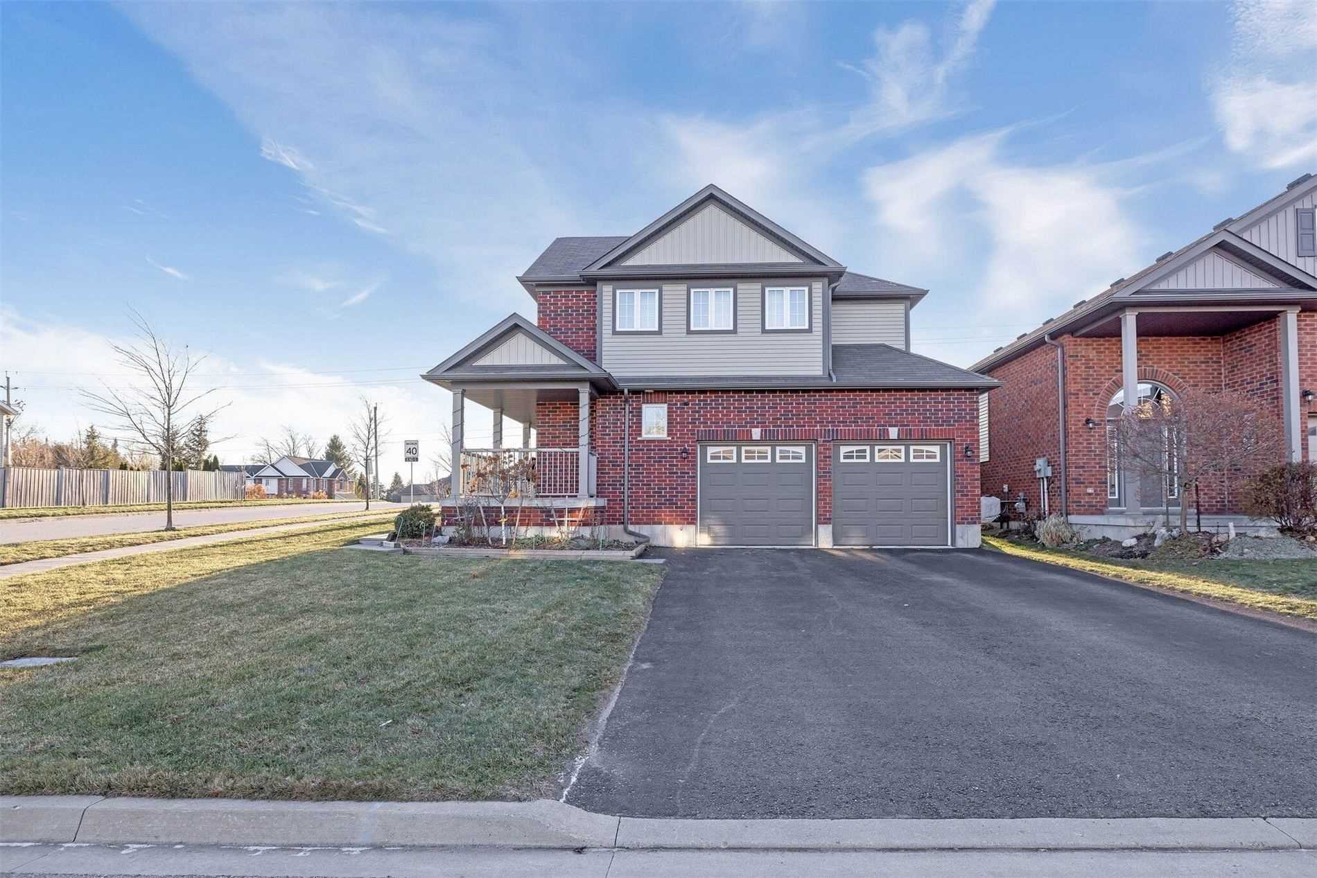 1 England Ave