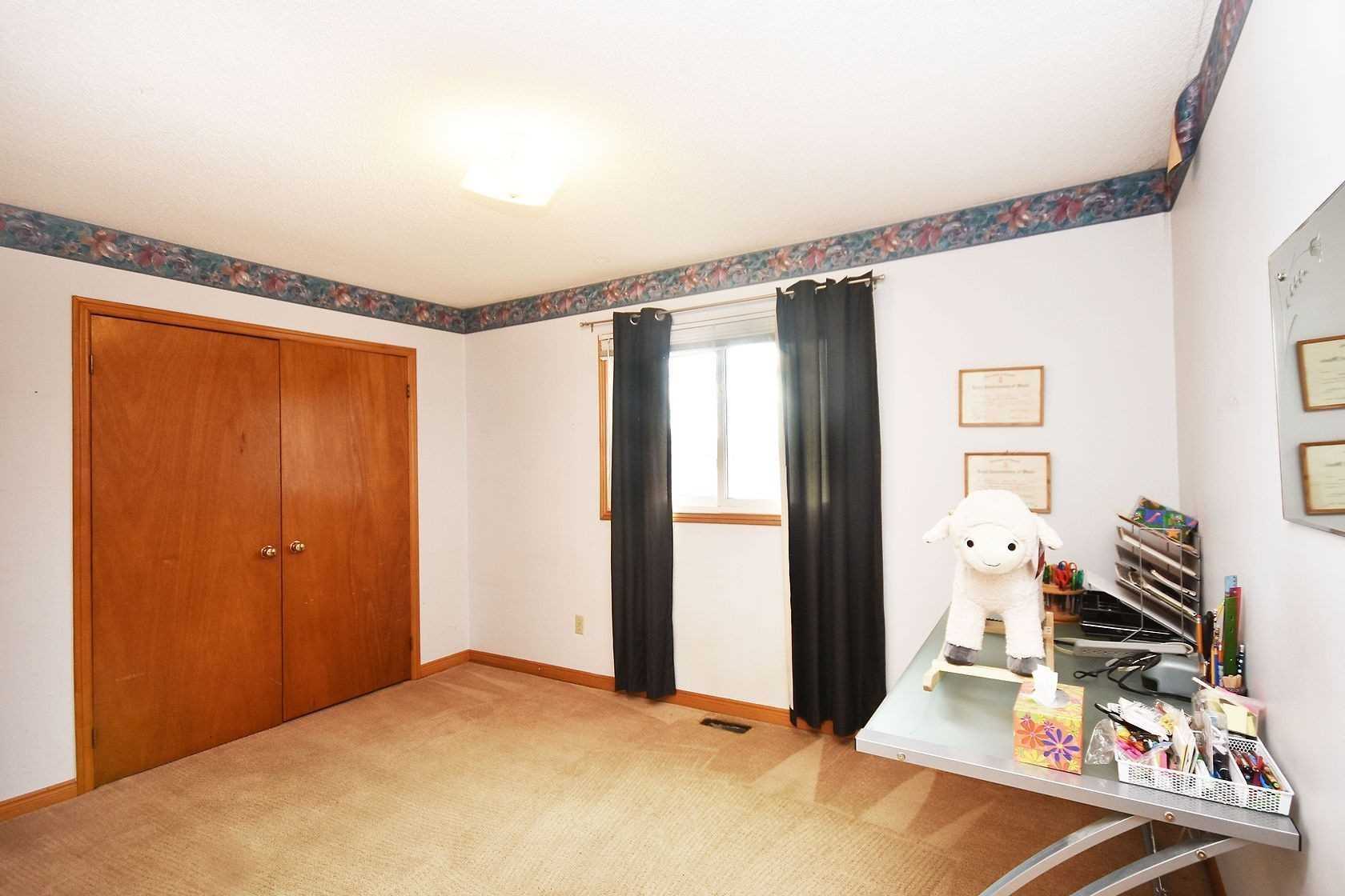 3246 Trelawny Circle