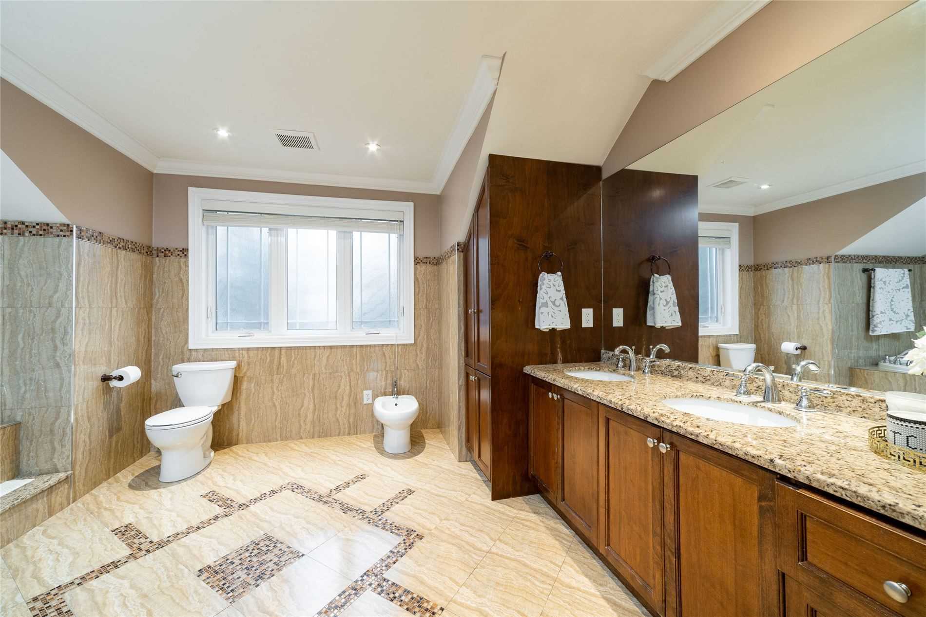 Listing W5860252 - Large Photo # 36