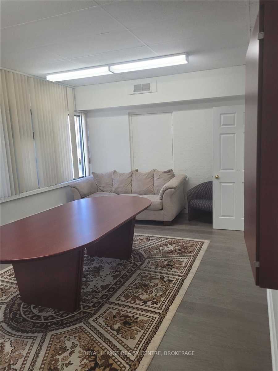 Listing W5860645 - Large Photo # 5