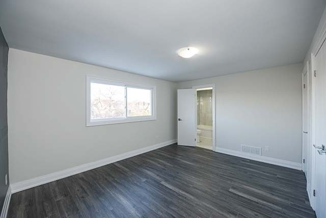 5526 Romanwood Crescent
