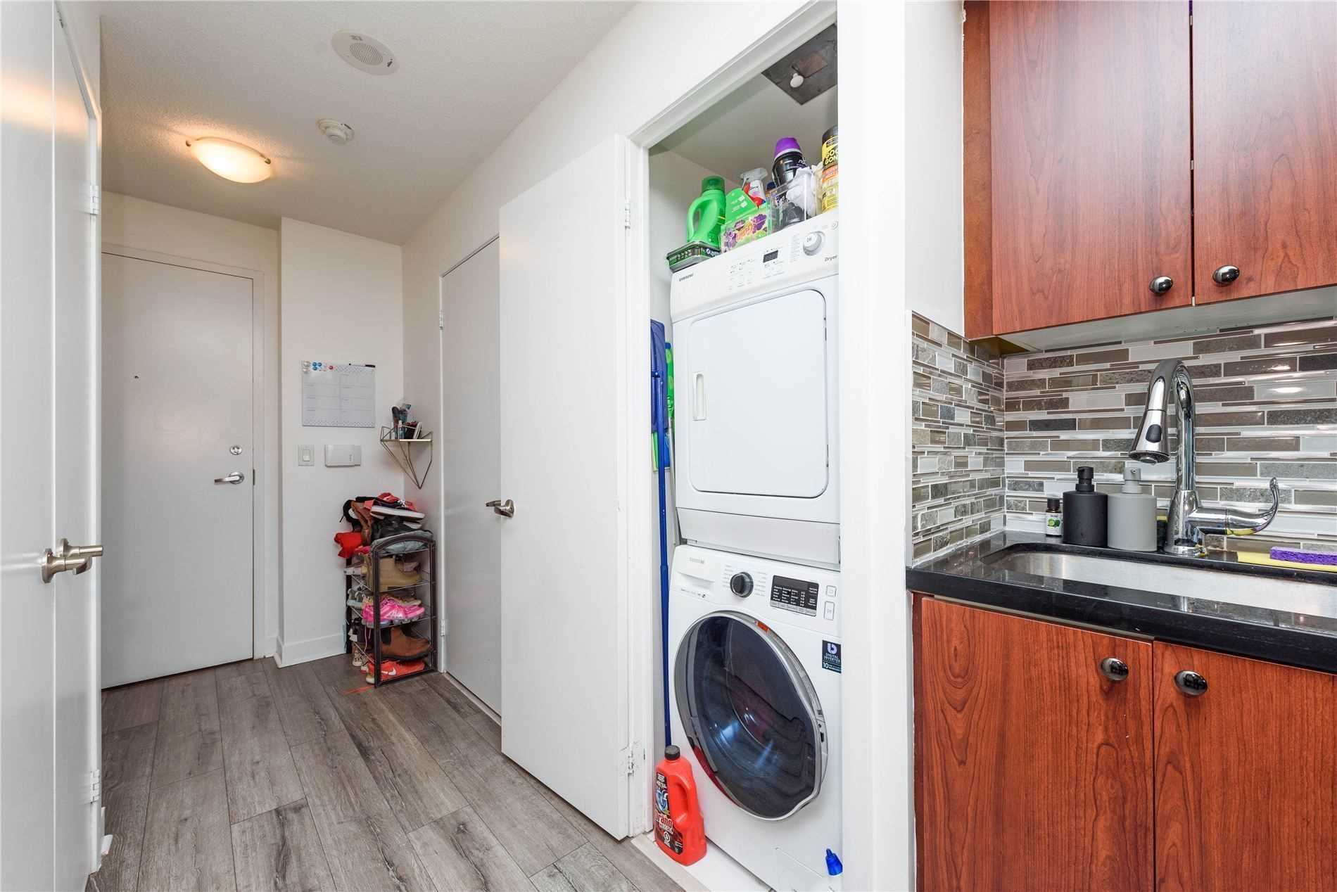 Listing W5861090 - Large Photo # 10