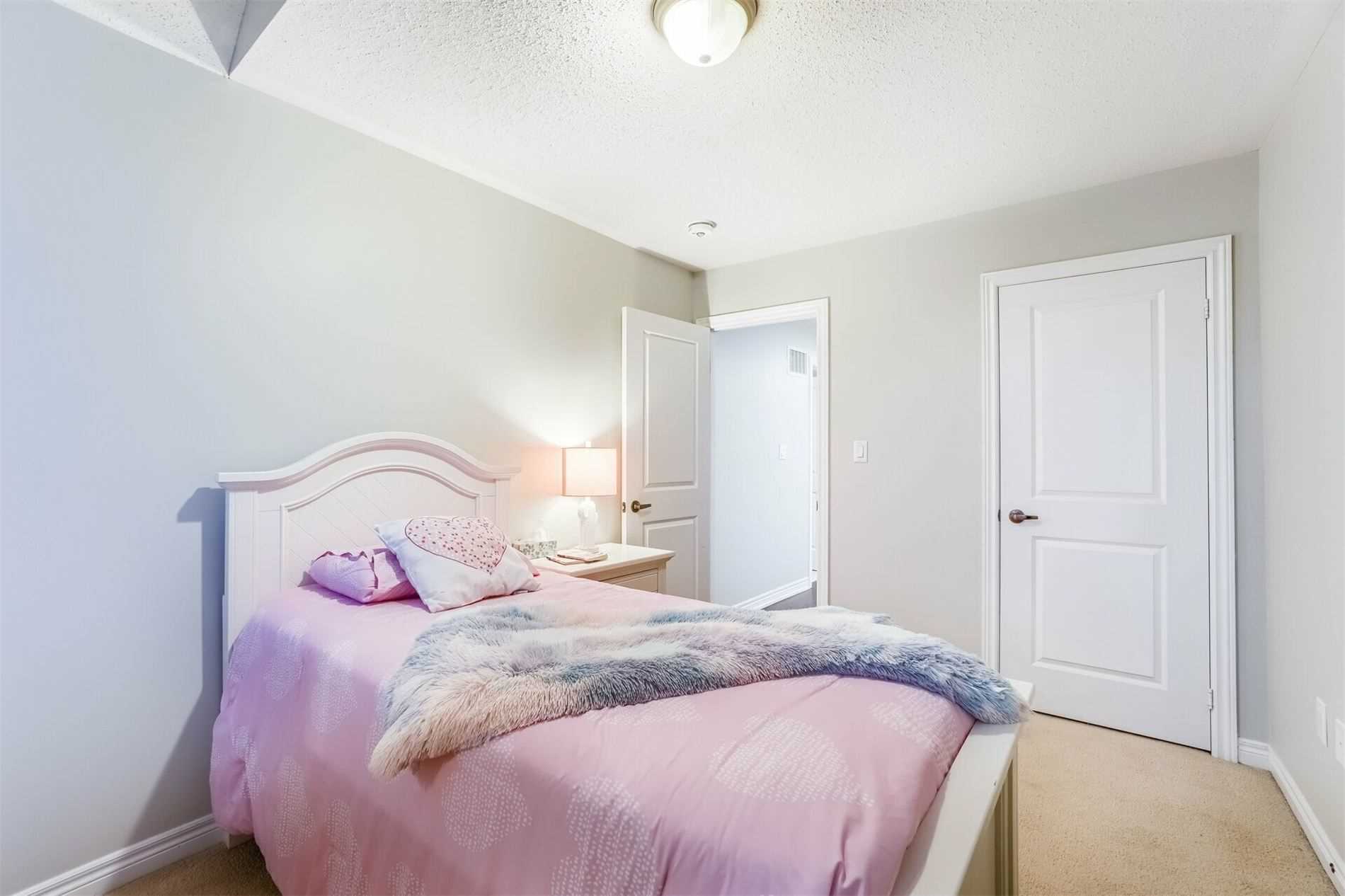 11 Tormore Road