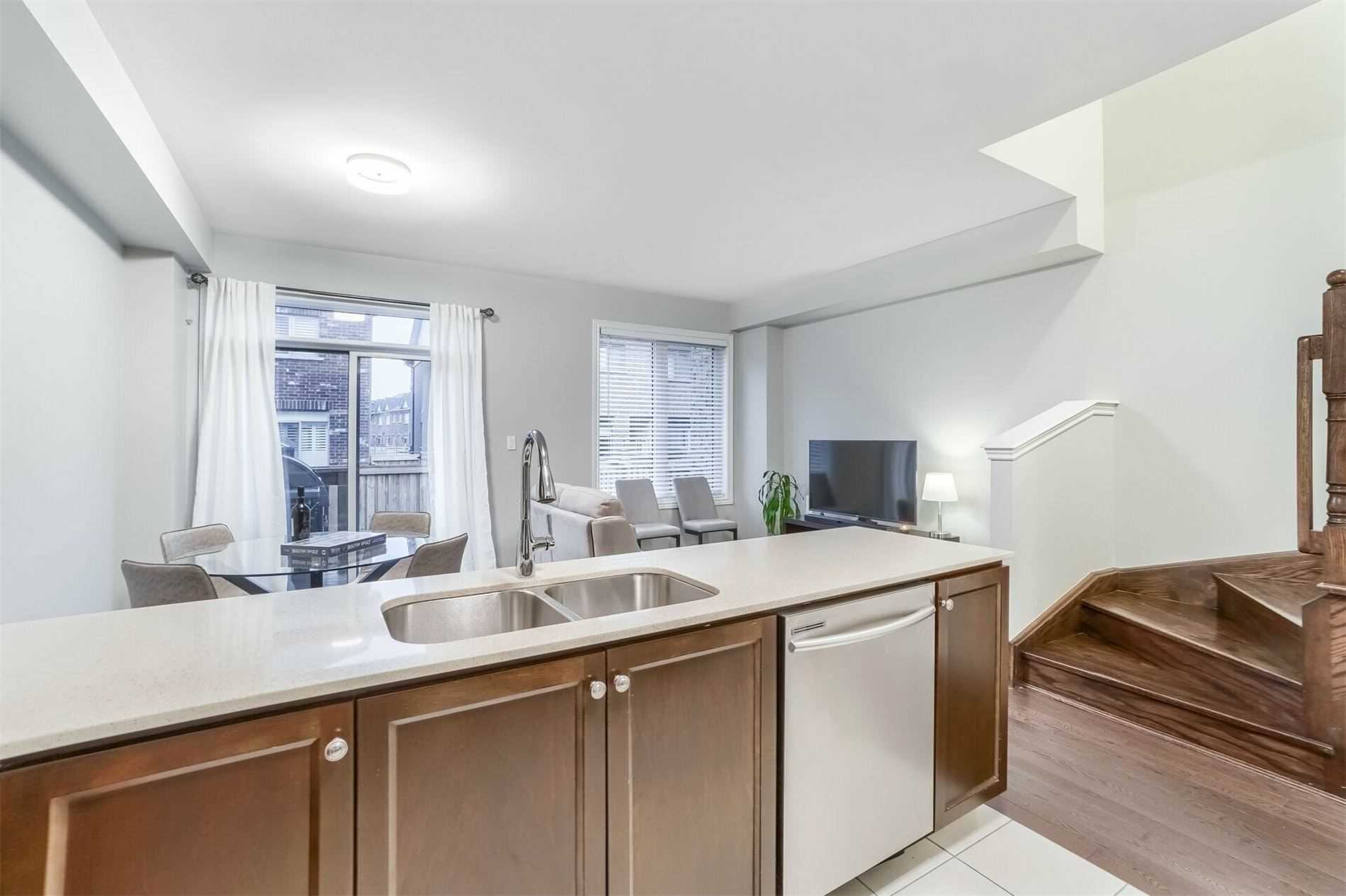 11 Tormore Road