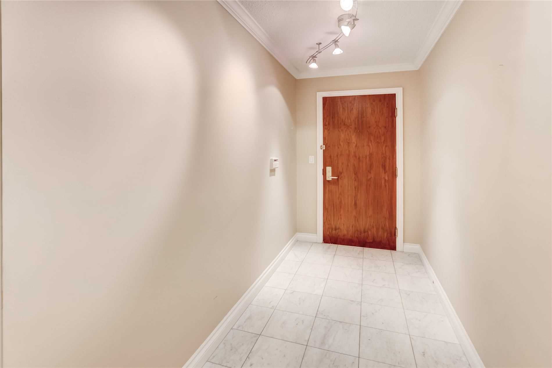 1 Palace Pier Crt, #3804